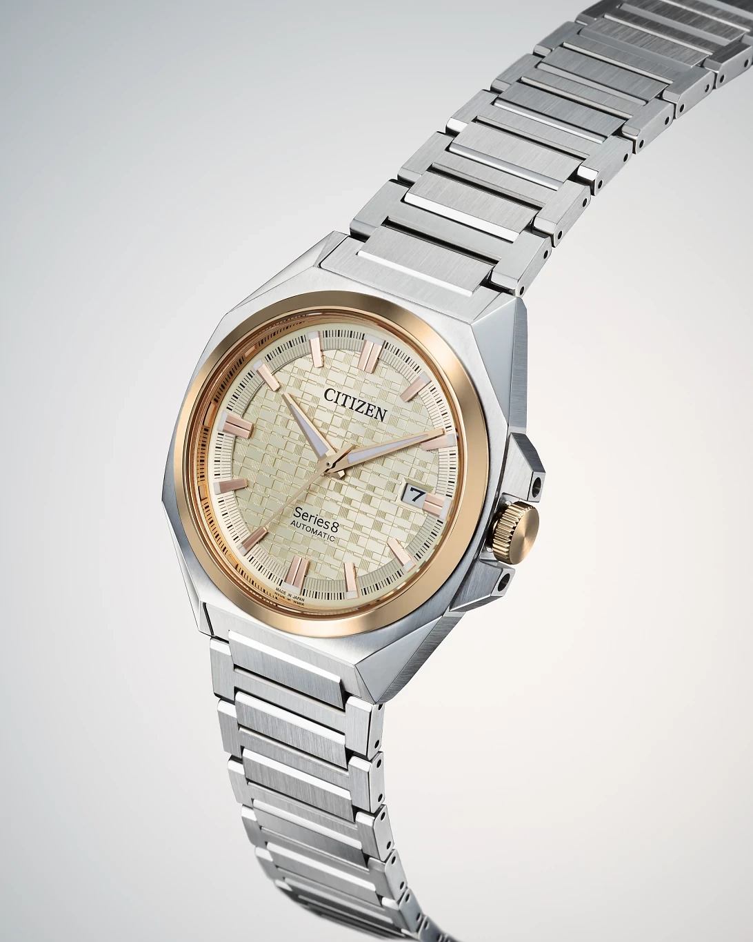 Series8 831 Champagne Dial Stainless Steel Bracelet NB6059-57P